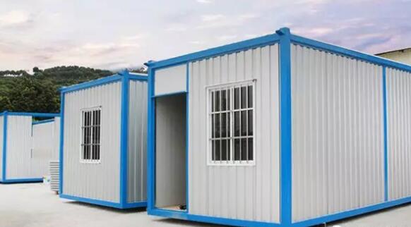 青島箱式板房和活動(dòng)板房有什么區(qū)別